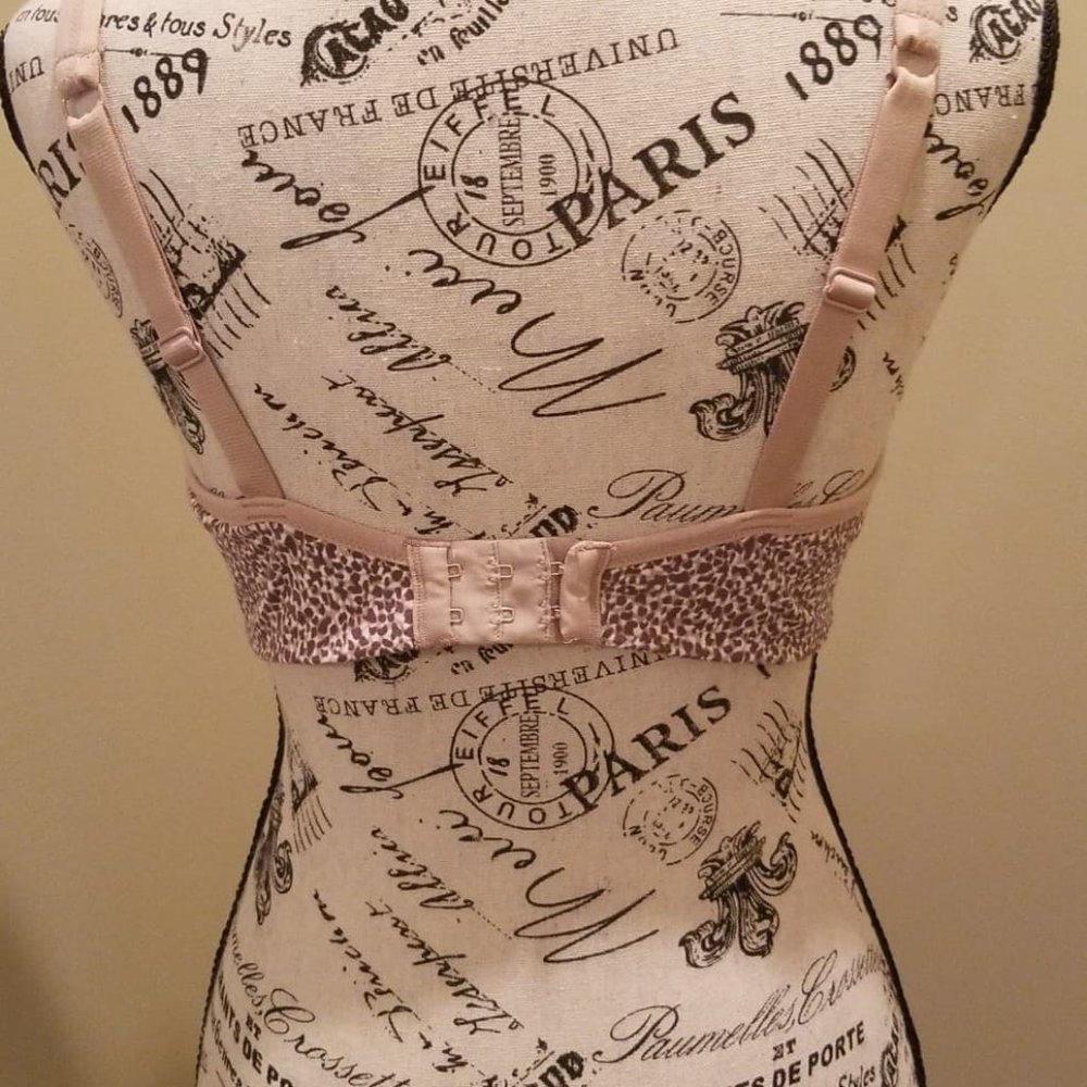 Warner's Animal Print Bra - 38C - Picture 2 of 3